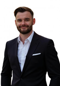 Maciej Więzowski